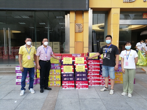 2021-6-12冲口街联组人大代表助力疫情防控阻击战1_副本.jpg