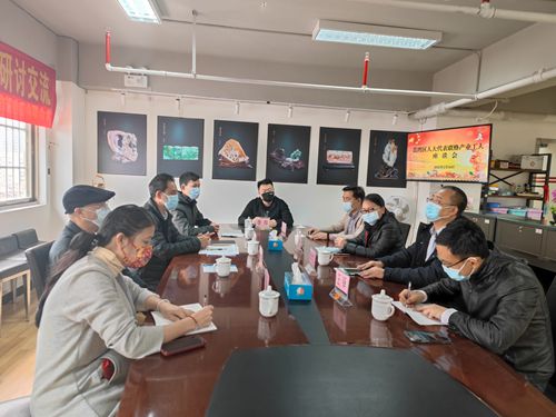 座谈会1(1)_副本.jpg