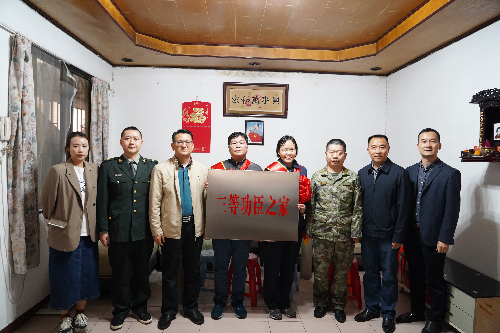 图1 .JPG