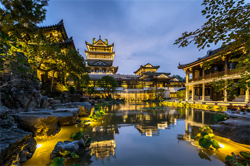 粤剧艺术博物馆园林夜景 .jpg