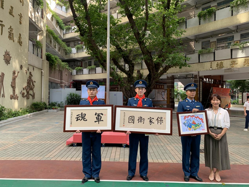 逢源街：“军姿燃国庆，红歌颂中华”2.png