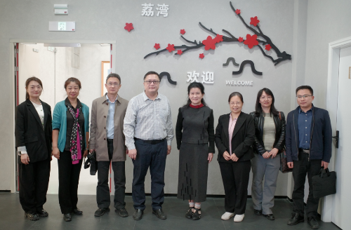 区档案馆：市委党史文献研究室主任黄小晶一行到荔湾调研史志工作（组图）