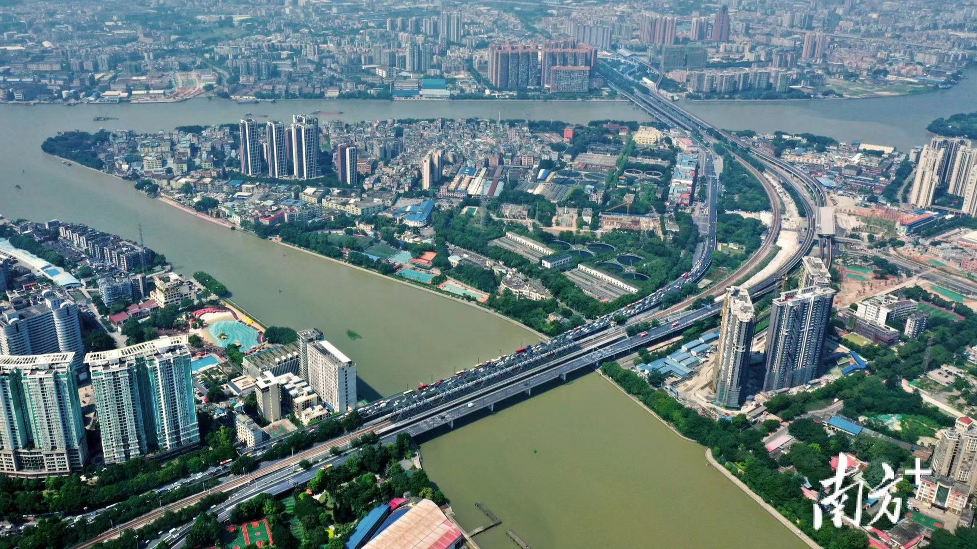 Incentive Measures to Promote High-quality Development of E-commerce in Liwan District of Guangzhou City