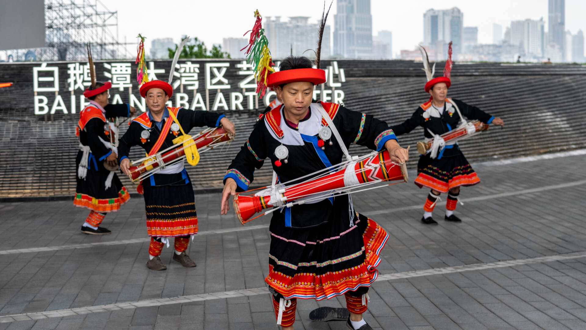 Guangdong Intangible Cultural Heritage Museum debuts with cultural carnival