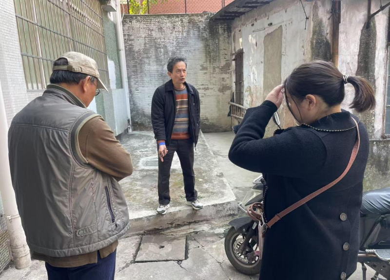 幸福南直大楼现场实地摸排.png